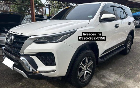 White Toyota Fortuner 2023 for sale in Mandaue-8