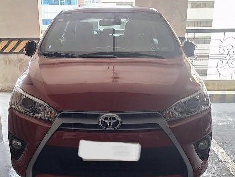 White Toyota Yaris 2017 for sale in Automatic-4