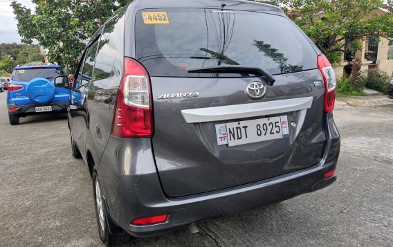 Selling Grey Toyota Avanza 2016 SUV / MPV at Automatic  at 37000 in Manila-2