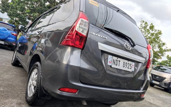 Selling Grey Toyota Avanza 2016 SUV / MPV at Automatic  at 37000 in Manila-4