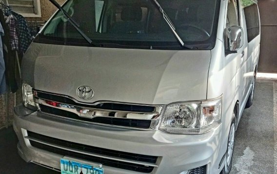 White Toyota Hiace 2013 for sale in Pasig