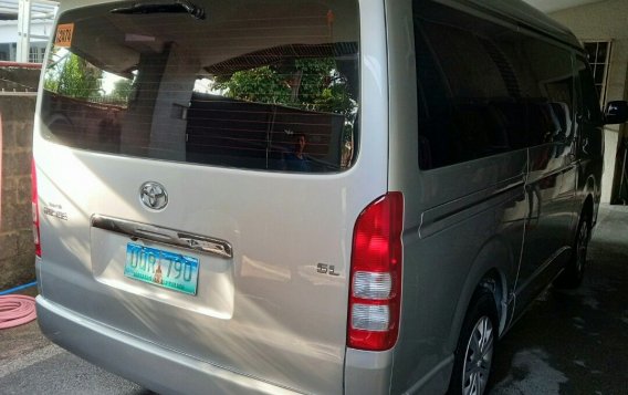 White Toyota Hiace 2013 for sale in Pasig-3