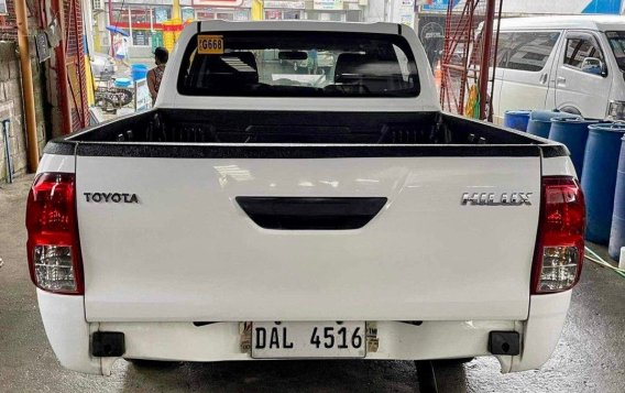 Sell White 2019 Toyota Hilux in Manila-2