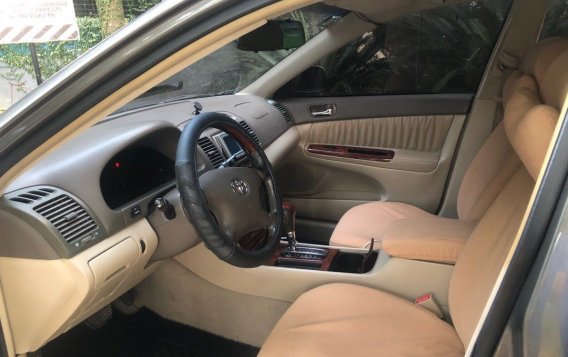 Sell White 2004 Toyota Camry in Quezon City-6