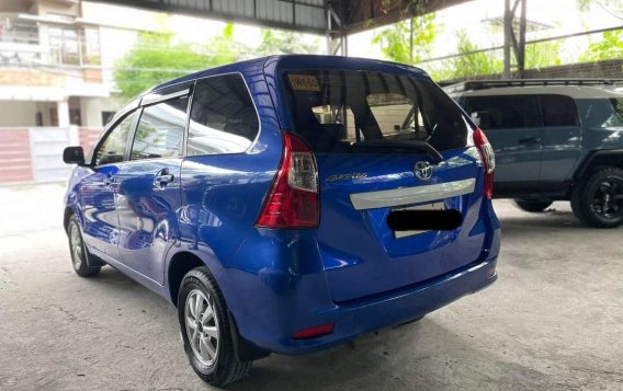 White Toyota Avanza 2019 for sale in Parañaque-1