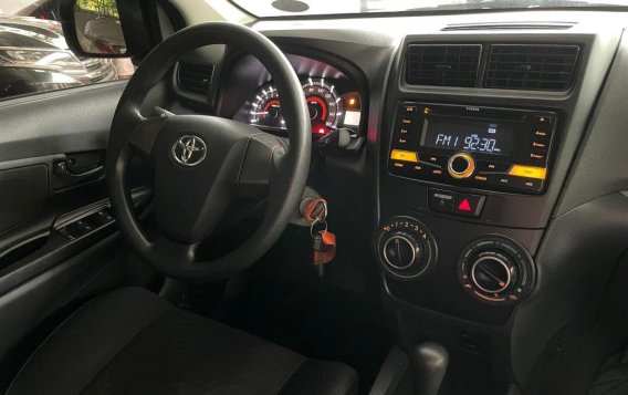 White Toyota Avanza 2019 for sale in Parañaque-7