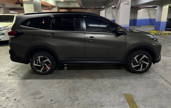 Bronze Toyota Rush 2019 for sale in Makati-4
