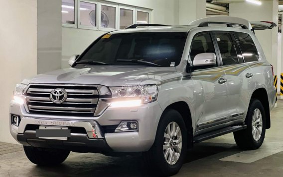 2018 Toyota Land Cruiser  Premium 4.5 DSL AT in Manila, Metro Manila-2