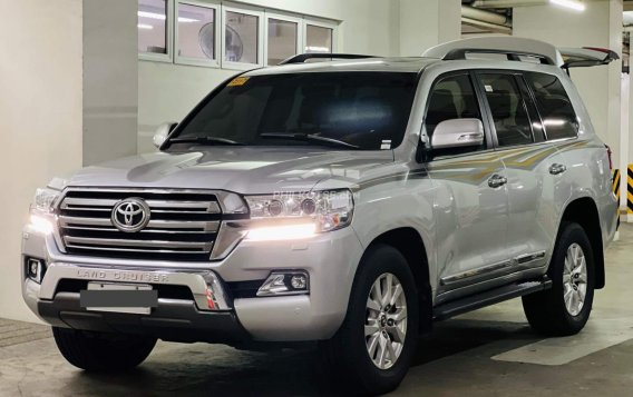 2018 Toyota Land Cruiser  Premium 4.5 DSL AT in Manila, Metro Manila-2