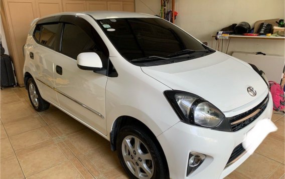 Sell White 2023 Toyota Wigo in Manila-2