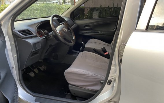 Sell White 2023 Toyota Avanza in Taguig-8