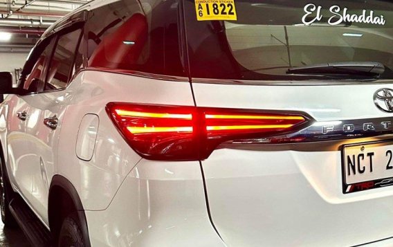 White Toyota Fortuner 2018 for sale in Makati-3