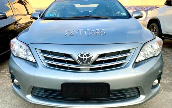 White Toyota Altis 2013 for sale in Pasig