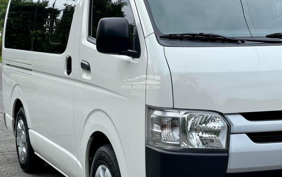 2019 Toyota Hiace  Commuter 3.0 M/T in Manila, Metro Manila-5