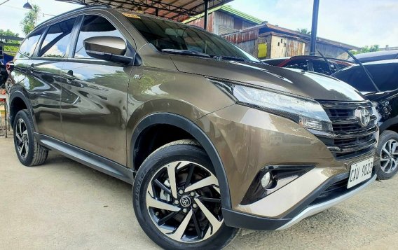 Bronze Toyota Rush 2020 for sale in Automatic-4