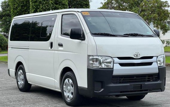 White Toyota Hiace 2019 for sale in Manila-1