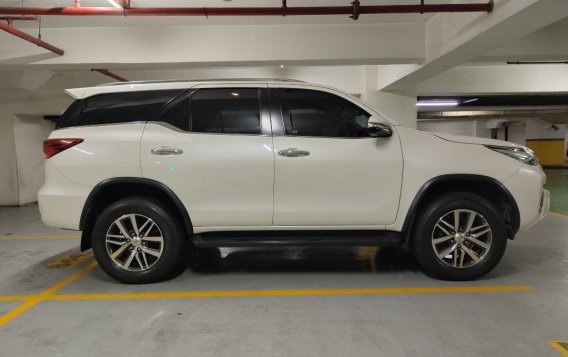 Orange Toyota Fortuner 2023 for sale in Automatic-2