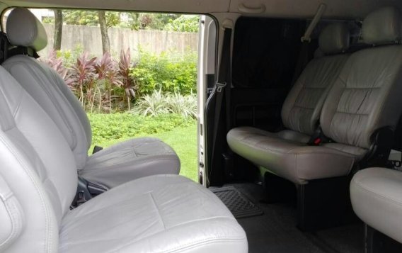 Selling White Toyota Hiace Super Grandia 2012 in Pasay-2