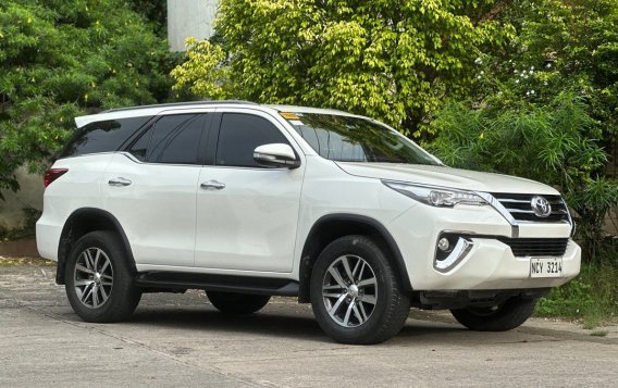 Sell White 2017 Toyota Fortuner in Las Piñas-2