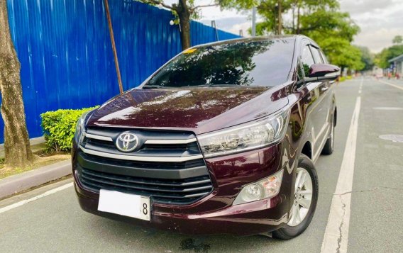 Sell White 2017 Toyota Innova in Makati-1