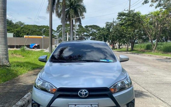 Selling White Toyota Yaris 2017 in Calamba-6