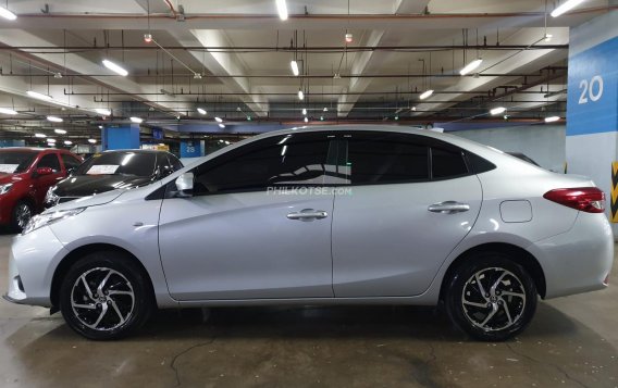 2022 Toyota Vios 1.3 XLE CVT in Quezon City, Metro Manila-5