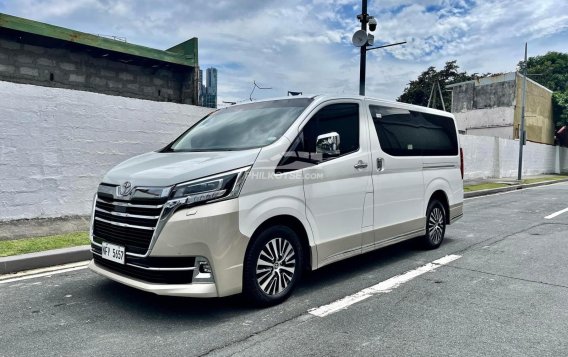 2020 Toyota Hiace Super Grandia Elite 2.8 AT in Manila, Metro Manila-9