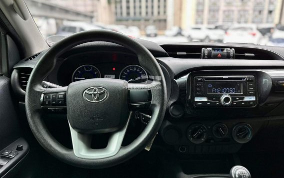 2018 Toyota Hilux  2.4 E DSL 4x2 M/T in Makati, Metro Manila-16