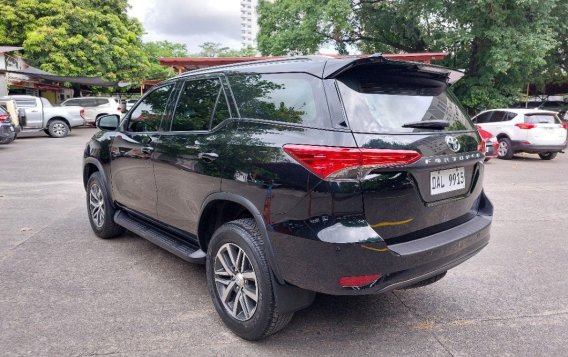 White Toyota Fortuner 2019 for sale in Pasig-3