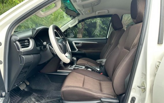 White Toyota Fortuner 2019 for sale in Automatic-6
