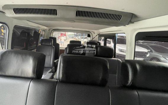2021 Toyota Hiace  Commuter 3.0 M/T in Quezon City, Metro Manila-26