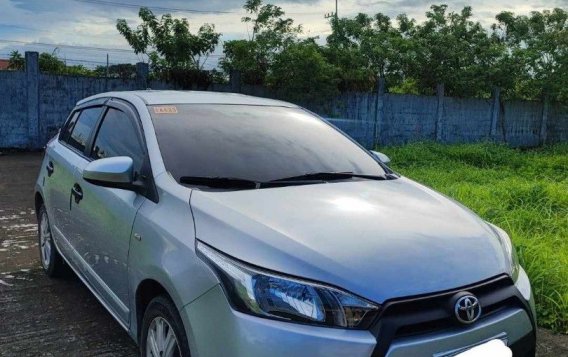 Sell White 2017 Toyota Yaris in Plaridel