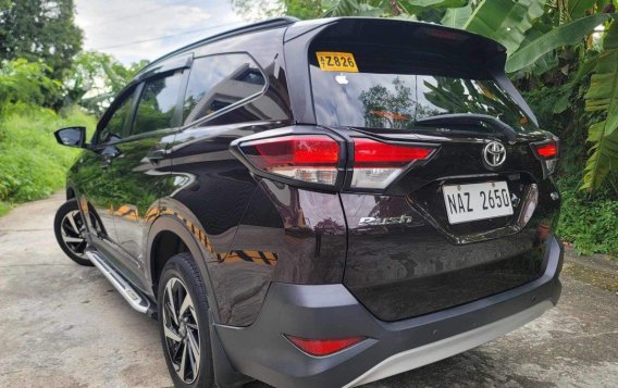 Selling White Toyota Rush 2019 in Manila-4