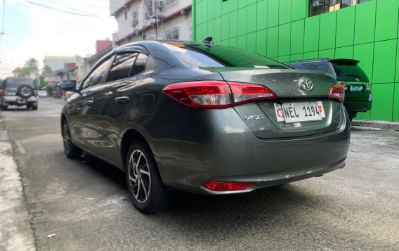 Selling White Toyota Vios 2021 in Quezon City-6