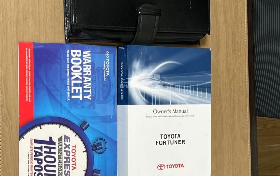 2016 Toyota Fortuner  2.8 V Diesel 4x4 AT in Manila, Metro Manila-1