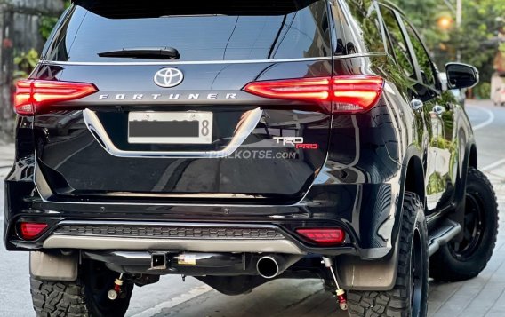 2016 Toyota Fortuner  2.8 V Diesel 4x4 AT in Manila, Metro Manila-8