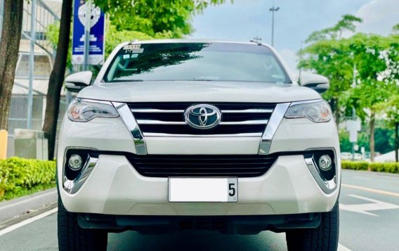 Selling White Toyota Fortuner 2016 in Makati