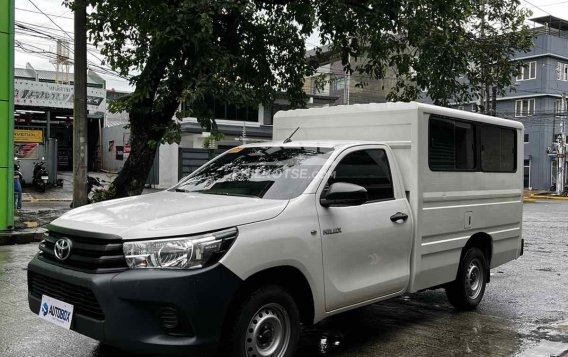 2021 Toyota Hilux 2.4 FX w/ Rear AC 4x2 M/T in Quezon City, Metro Manila