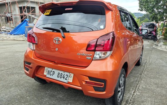Orange Toyota Wigo 2018 Hatchback at 43000 for sale in Manila-3