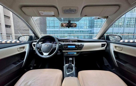 2016 Toyota Corolla Altis  1.6 G MT in Makati, Metro Manila-3
