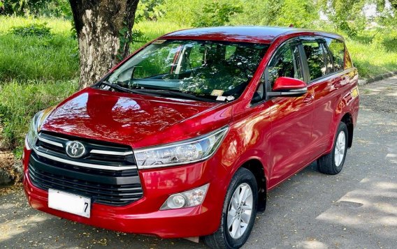 White Toyota Innova 2018 for sale in Parañaque-3