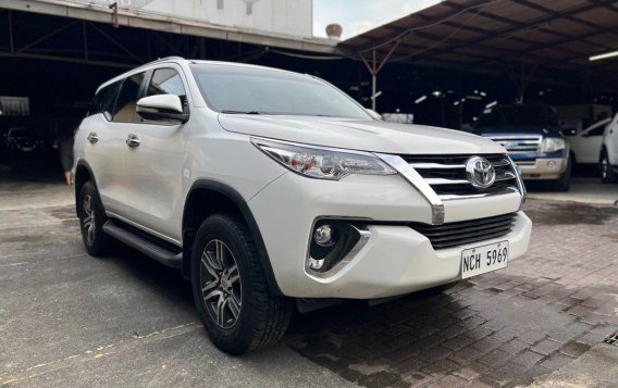 White Toyota Fortuner 2016 for sale in Automatic-1