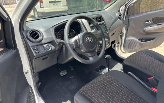 White Toyota Wigo 2021 for sale in Automatic-5