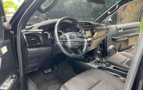 2018 Toyota Hilux Conquest 2.8 4x4 AT in Manila, Metro Manila-9