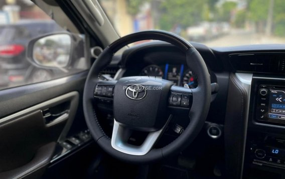 2018 Toyota Fortuner  2.4 V Diesel 4x2 AT in Manila, Metro Manila-8