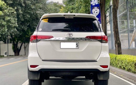 White Toyota Fortuner 2016 for sale in Makati-9