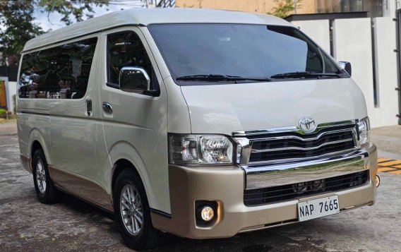 Sell Pearl White 2018 Toyota Hiace Super Grandia in Manila-1