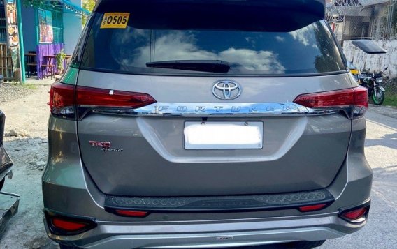 Sell White 2018 Toyota Fortuner in Manila-8