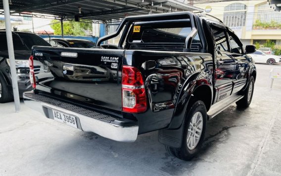 White Toyota Hilux 2014 for sale in Las Piñas-4