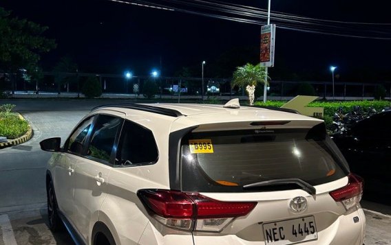 Sell White 2019 Toyota Rush in Manila-2
